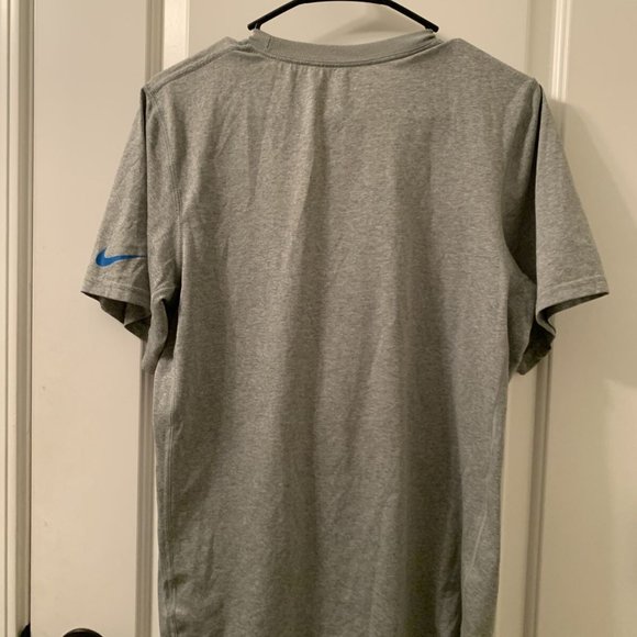 Men's Carolina Panthers NFL Nike Dri-Fit Short Sleeve T-Shirt Size Small… - Picture 5 of 5